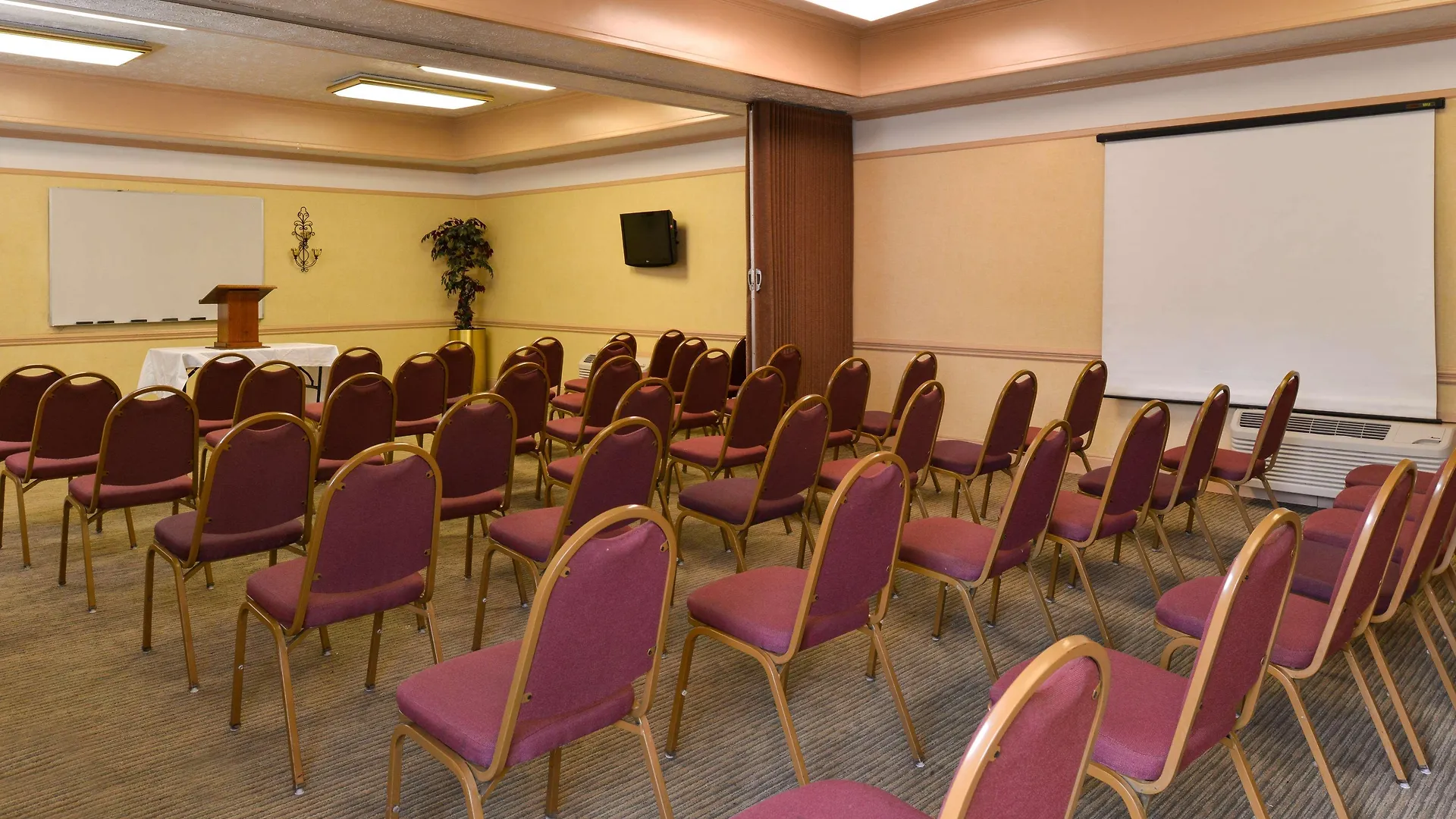 Best Western Elyon Colombo 4*,